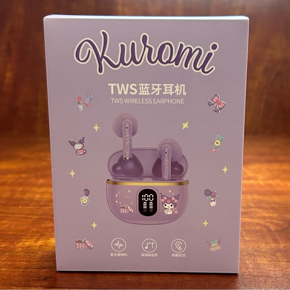 Kuromi TWS Wireless Earphones - Soft Purple NIB